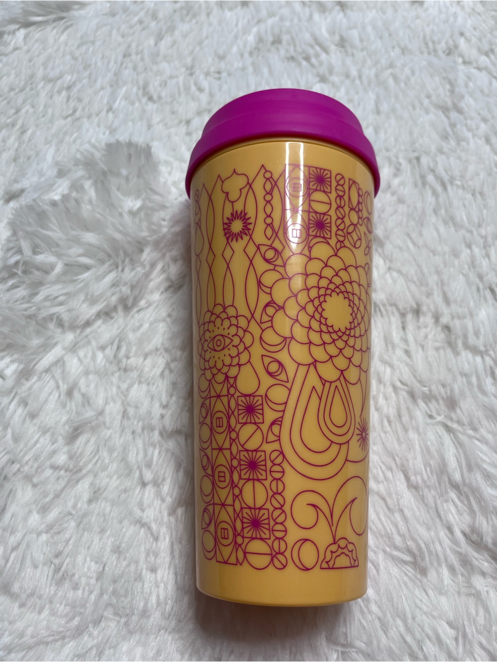 Amika Floral Pattern Tumbler